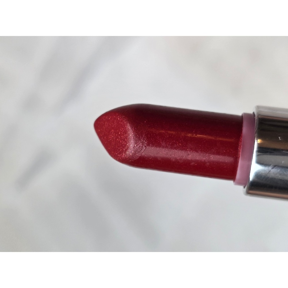 MAC Lustreglass Lipstick 545 Glossed and Found Sheer Shine Red Shimmer W1 - Picture 8 of 16